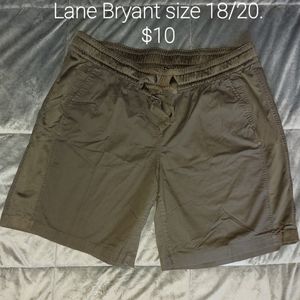 Pull on short with self tie